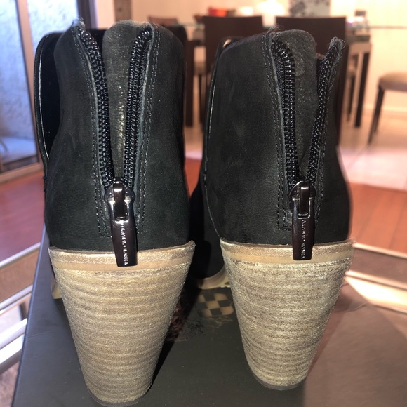 Vince Camuto booties - Picture 4 of 5